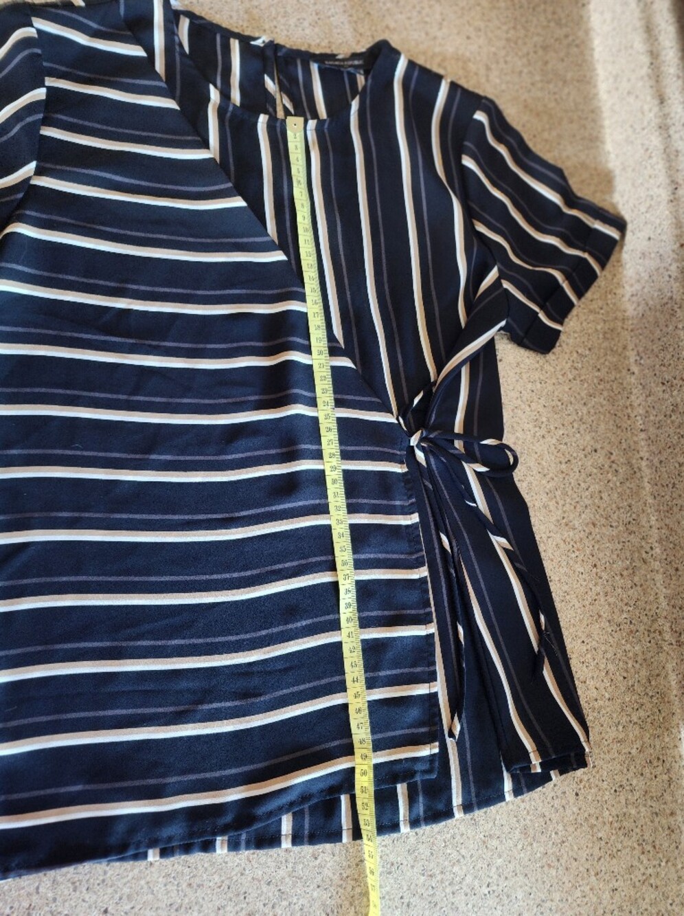 Y2k BANANA REPLUBLIC Striped Black Wrap-Style Front Blouse w/ Cream Stripes 1111 - Picture 12 of 12